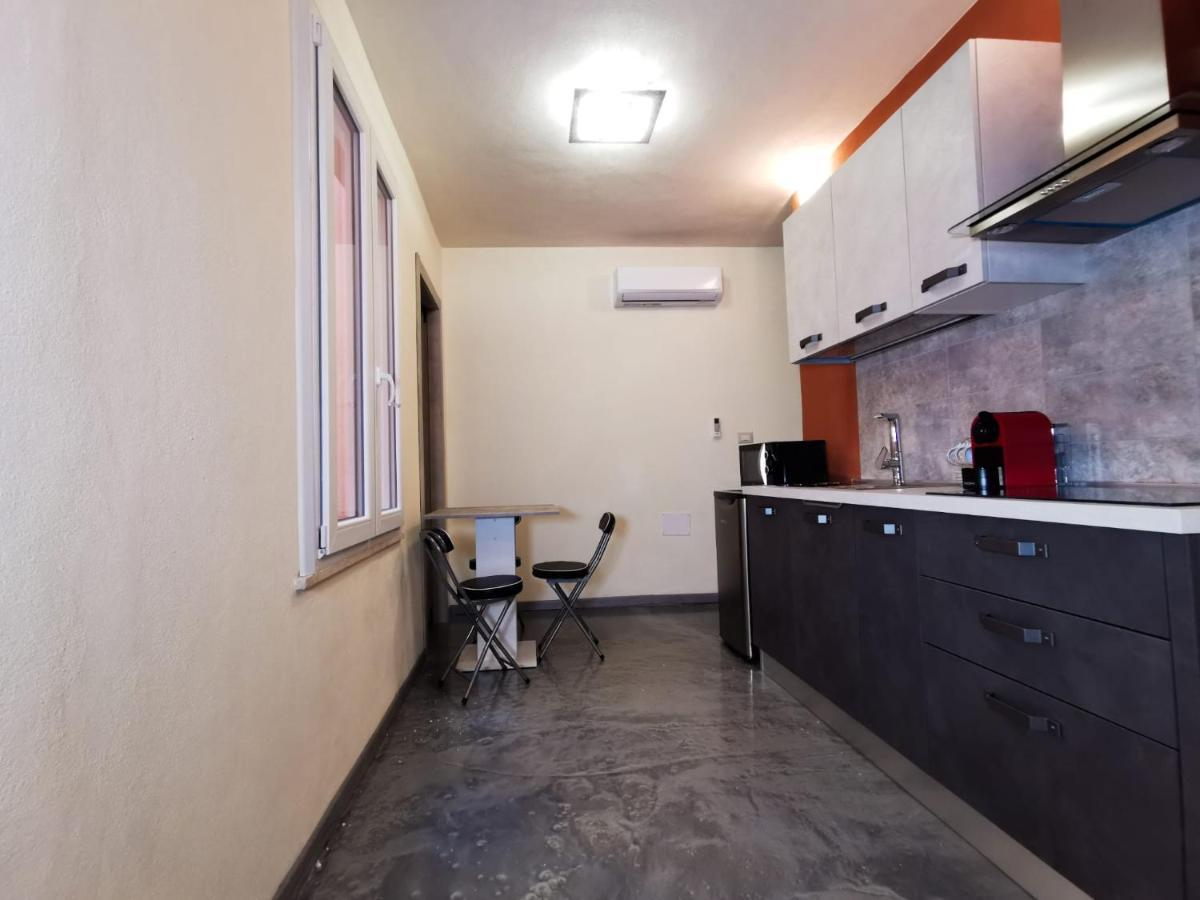 איגלסיאס Via Cavour 19, Appartamento Del Conte מראה חיצוני תמונה